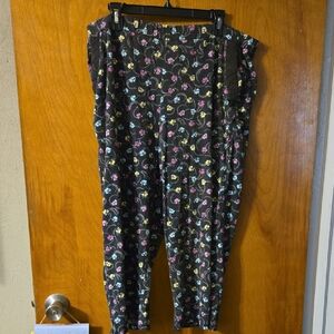Liz Claiborne Black PJ Pants with Floral Accents 2X: 2XA